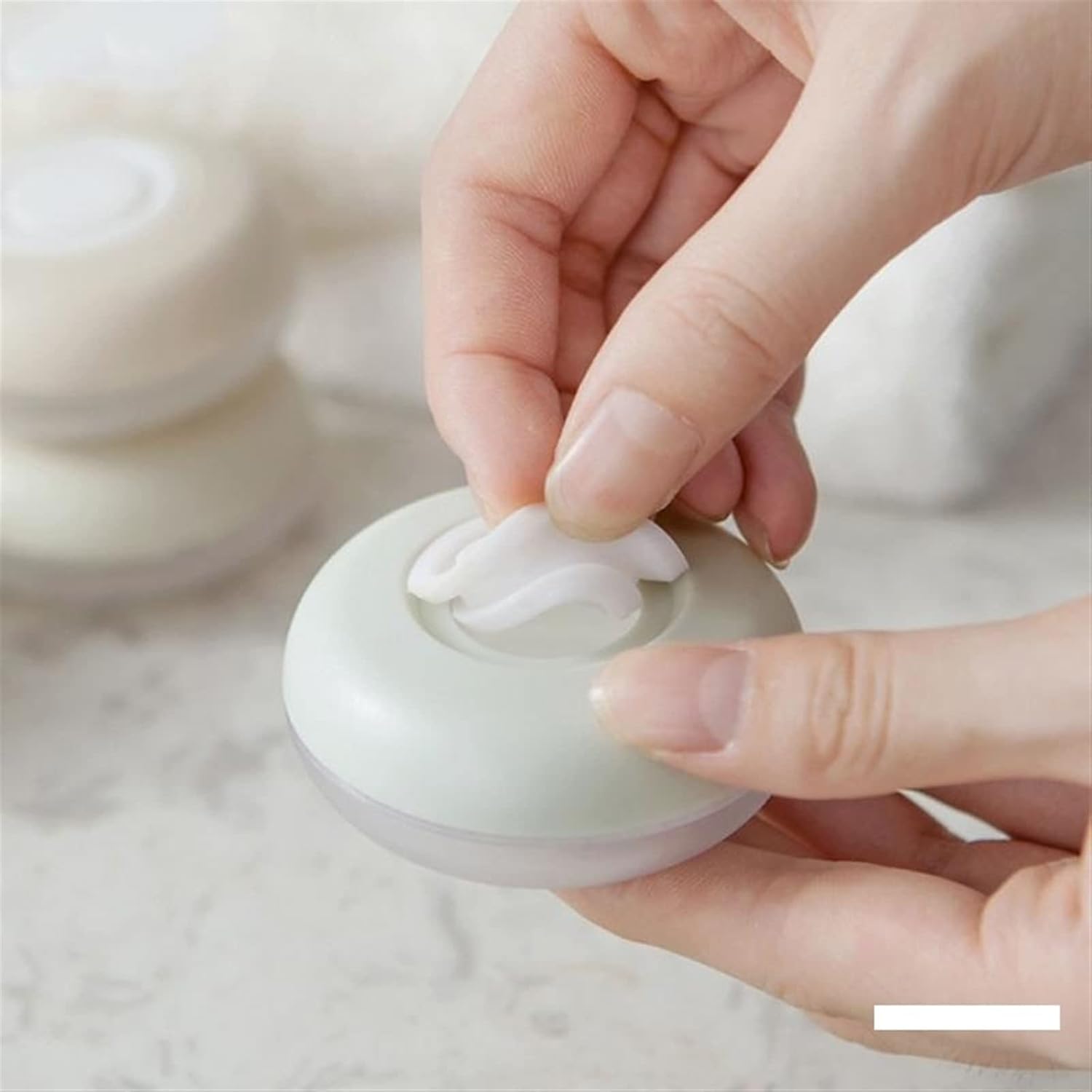 LitePods – Alle Ihre Reiseutensilien in einer Hand!