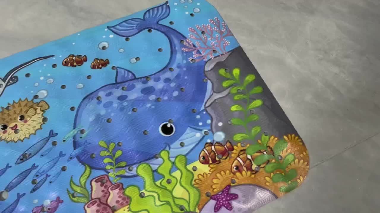 Anti-Rutsch Badewannenmatte AquaBuddy | Extra Lang & Waschbar | Mit Meeresmotiv & Saugnäpfen | Für Kinderbad