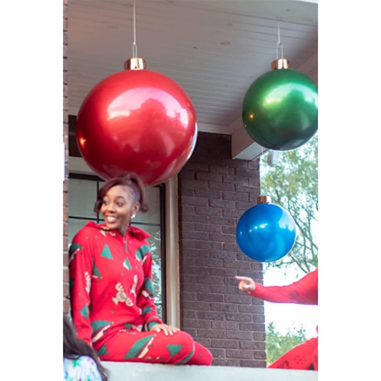 MerrySphere - Aufblasbare Weihnachtskugel in Übergröße