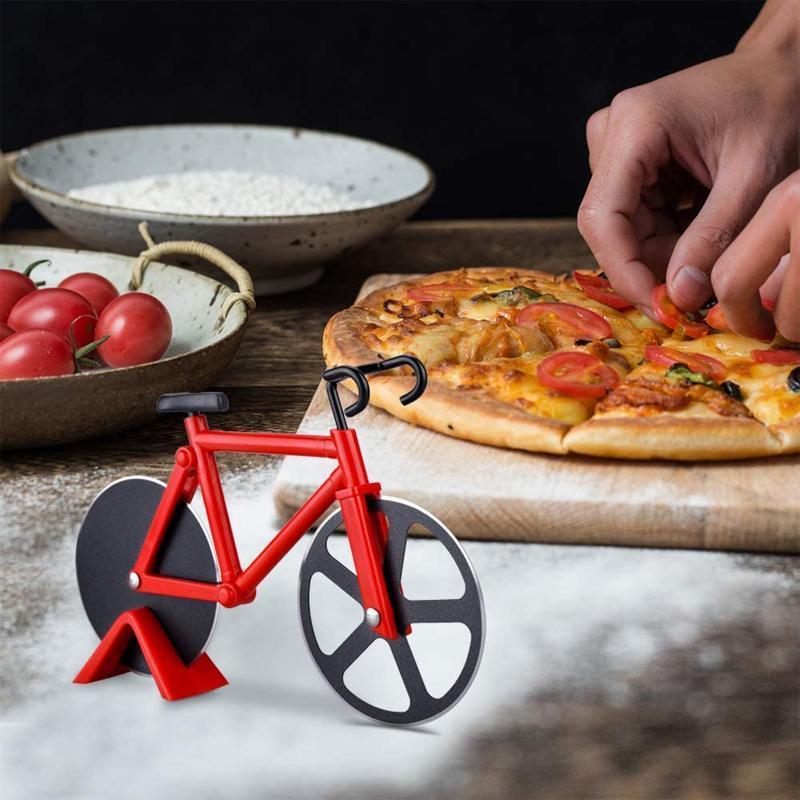 1+1 GRATIS | RollCut - Pizzaschneider mit Rollen