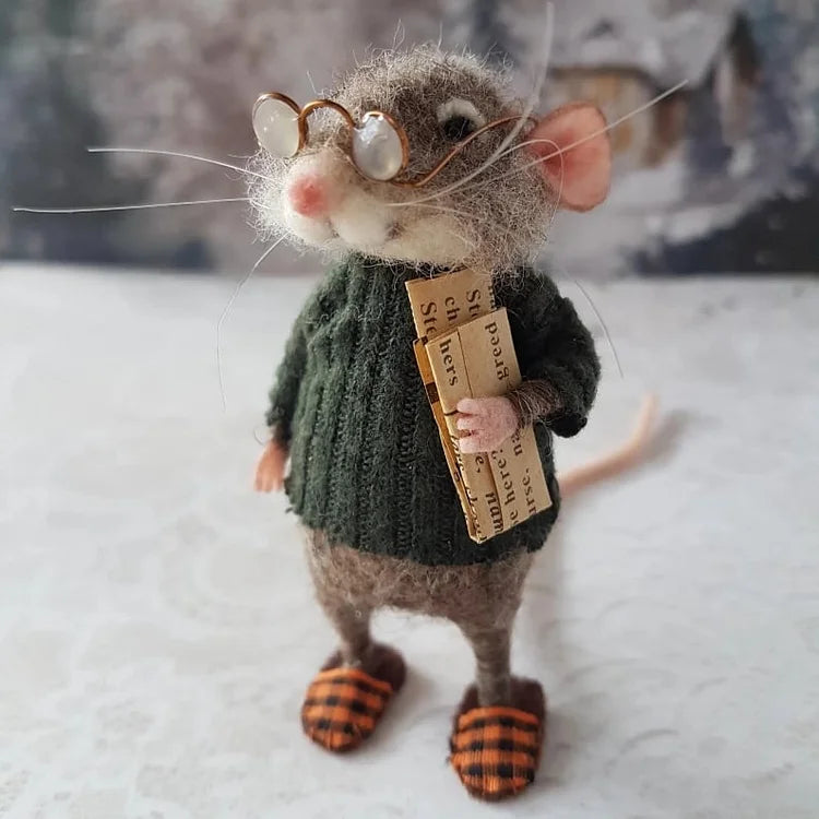 WhiskerWool™ – Handgefertigte, nadelfilzte Maus