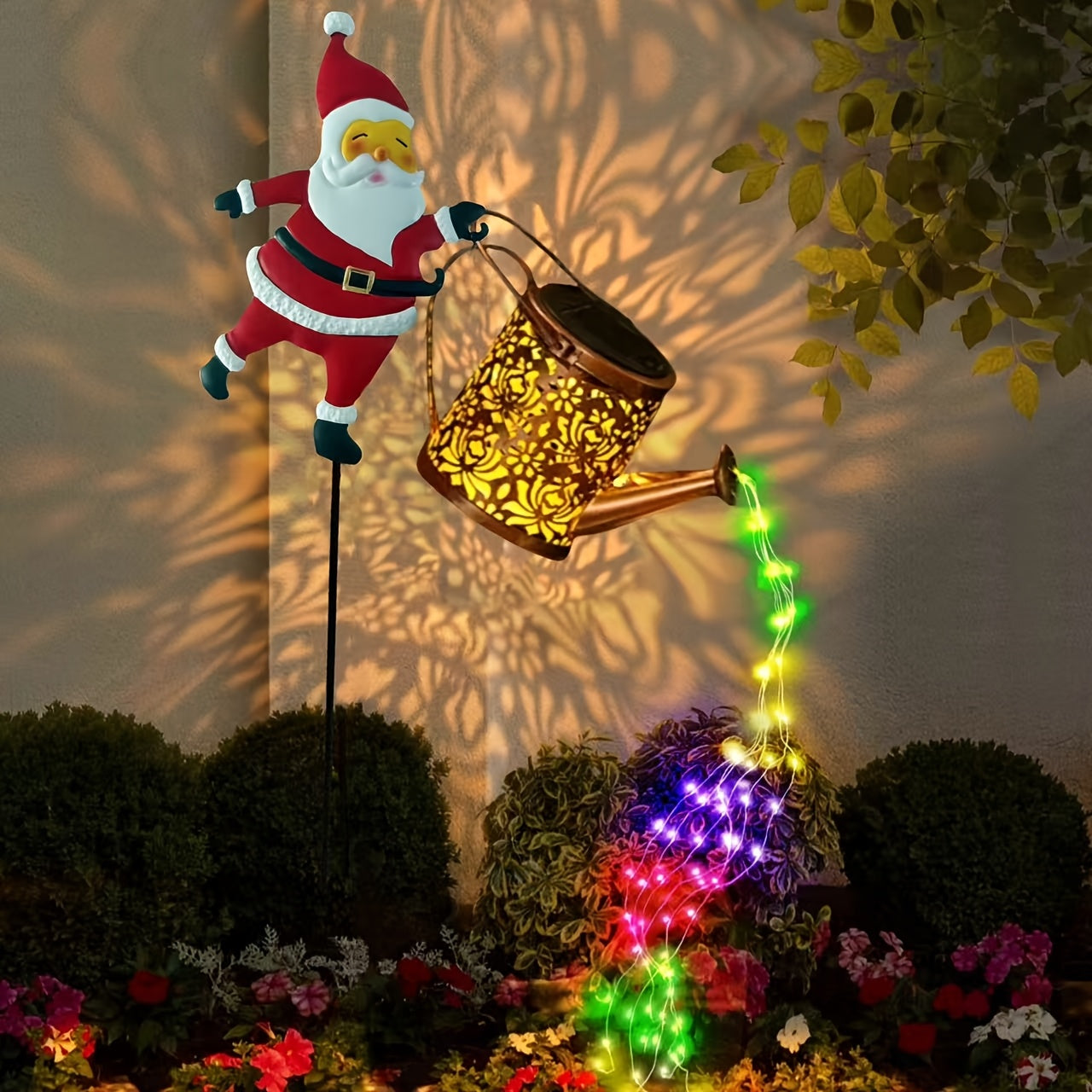 SantaPour™ – Solarbetriebenes Gießkannenlicht