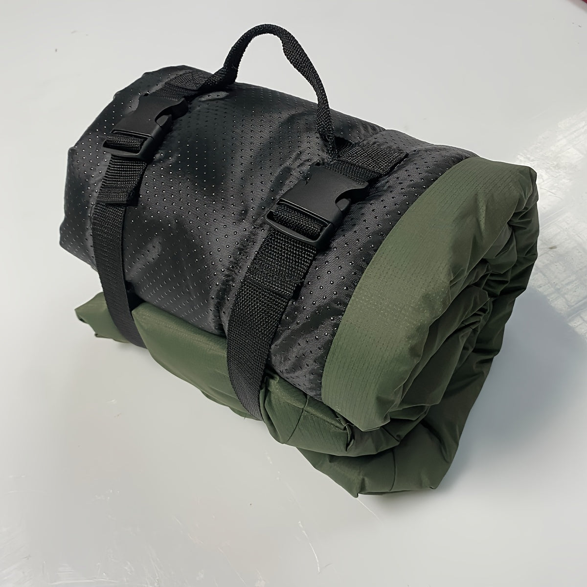 Faltbare Hundematte TrekTail DryPad | Wasserdicht & Leicht | 90×60 cm | Für Outdoor & Reisen