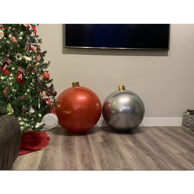 MerrySphere - Aufblasbare Weihnachtskugel in Übergröße