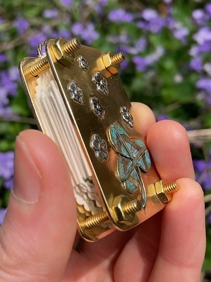 FloraKeep – Halten Sie Ihre geliebten Blumen für immer frisch!
