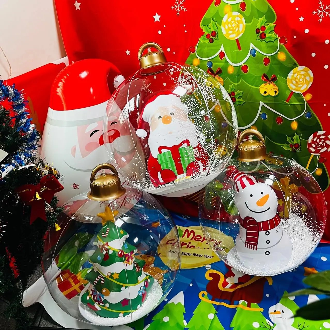 GlowOrnament™ – Aufblasbare Weihnachtskugel