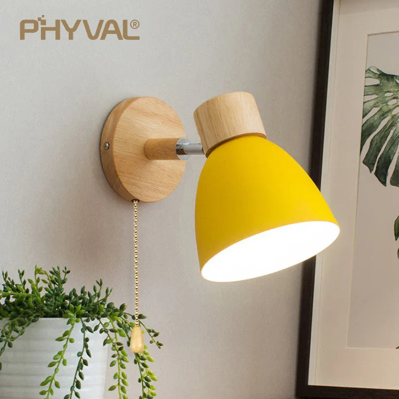 LumoNord Macaron Wandleuchte | Holz & Metall | 90° Schwenkbarer Lampenkopf | Skandinavisches Design | E27 Fassung (ohne Leuchtmittel)