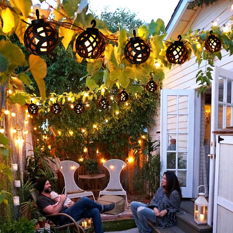Flamara Solar Lichterkette mit Flammen-Effekt | 8 LED-Laternen | IP44 Wasserdicht | Für Garten, Terrasse & Balkon