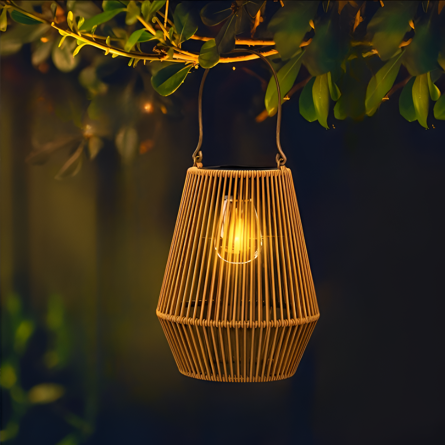 Luminara Naturlicht Solar Bambuslampe | Handgeflochten & Wetterfest | 12 Std. Leuchtdauer | Natürliches Design