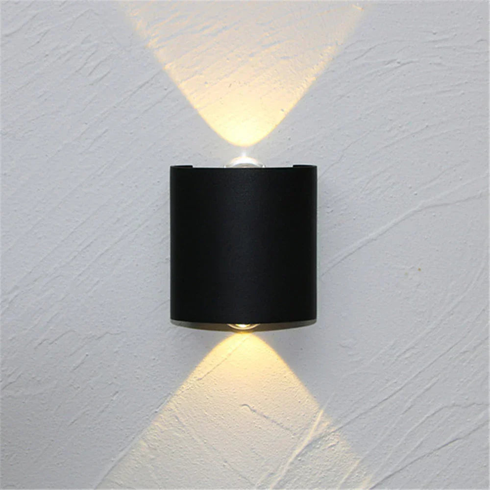 Velunara LED Wandleuchte Modern | 40 LEDs | Warmweiß 3000K | IP65 Wasserdicht | 7,7×7,7 cm | Aluminium