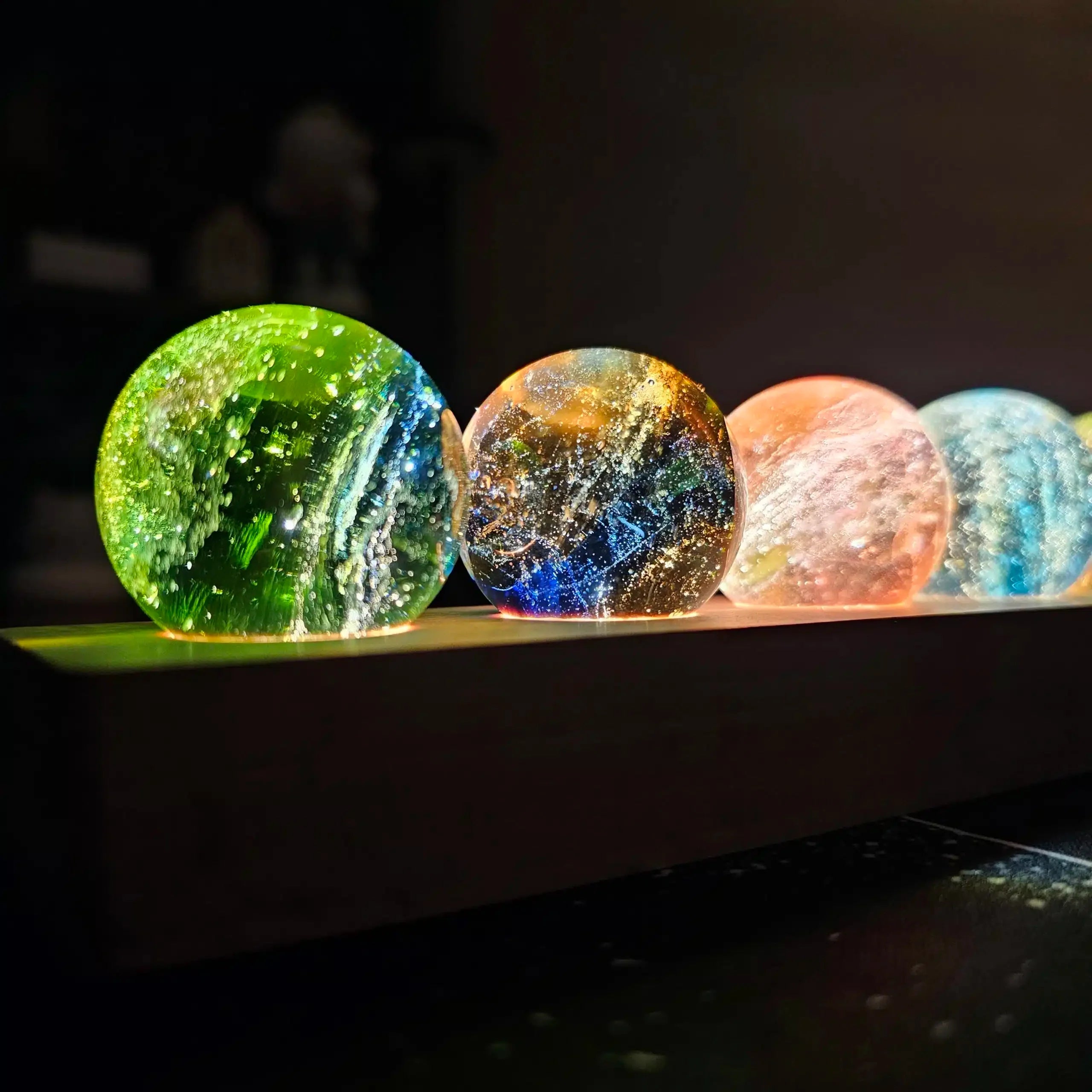 AstroGlow - Genießen Sie eine magische Atmosphäre in jedem Winkel Ihres Hauses