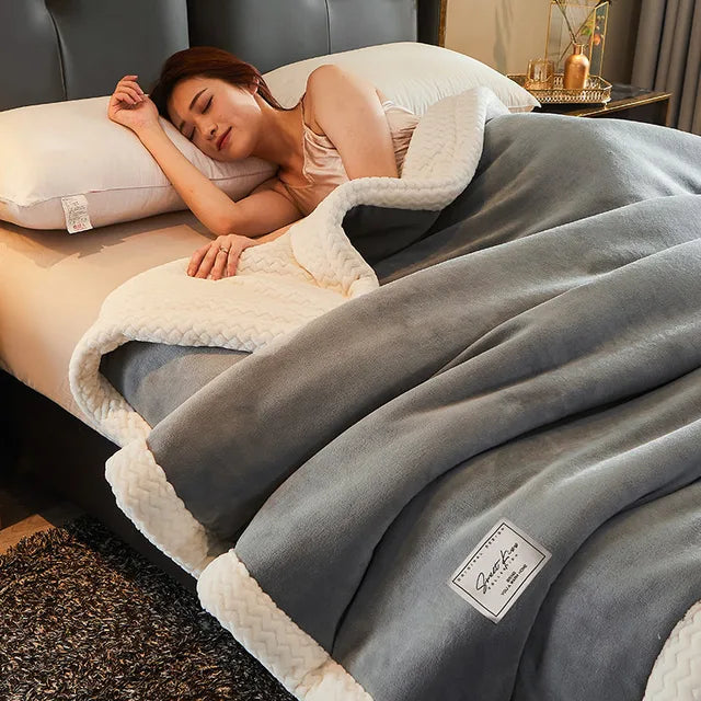 Fleece-Decke CozyBlanket | Luxuriös & Weich | Wärmend & Leicht | Vielseitig Einsetzbar