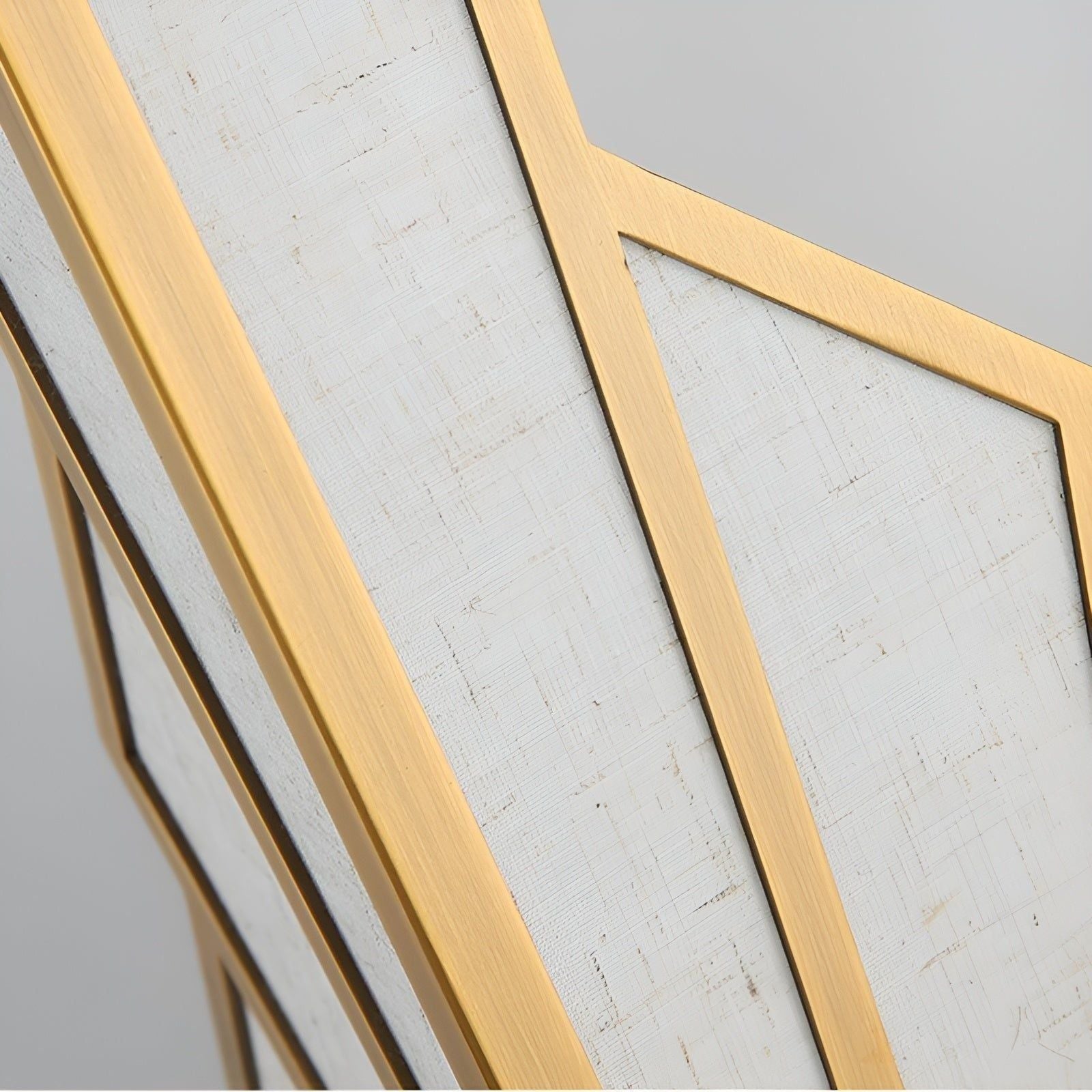 LED Wandleuchte Nordic | Dreiecksdesign | Energieeffizient & Langlebig | Modern & Minimalistisch