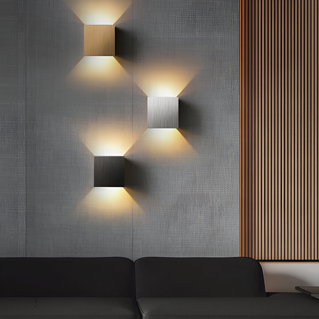 LED-Wandleuchte NORDIVIA | USB & Kabelbetrieb | Doppelte Lichtfarbe | Aluminium & Acryl | 10x10x5 cm