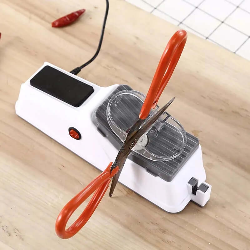 BladeBooster - Elektrischer Messerschärfer - 5 Gratis-Schleifscheiben + Kostenloser Versand!