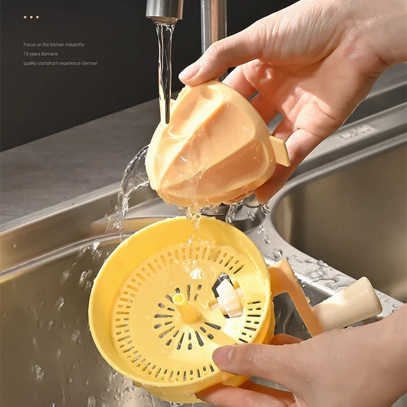 Manuelle Saftpresse CitrusPressa | 500 ml Messbehälter & Filter | Für Orangen, Zitronen & Grapefruit | Ohne Strom