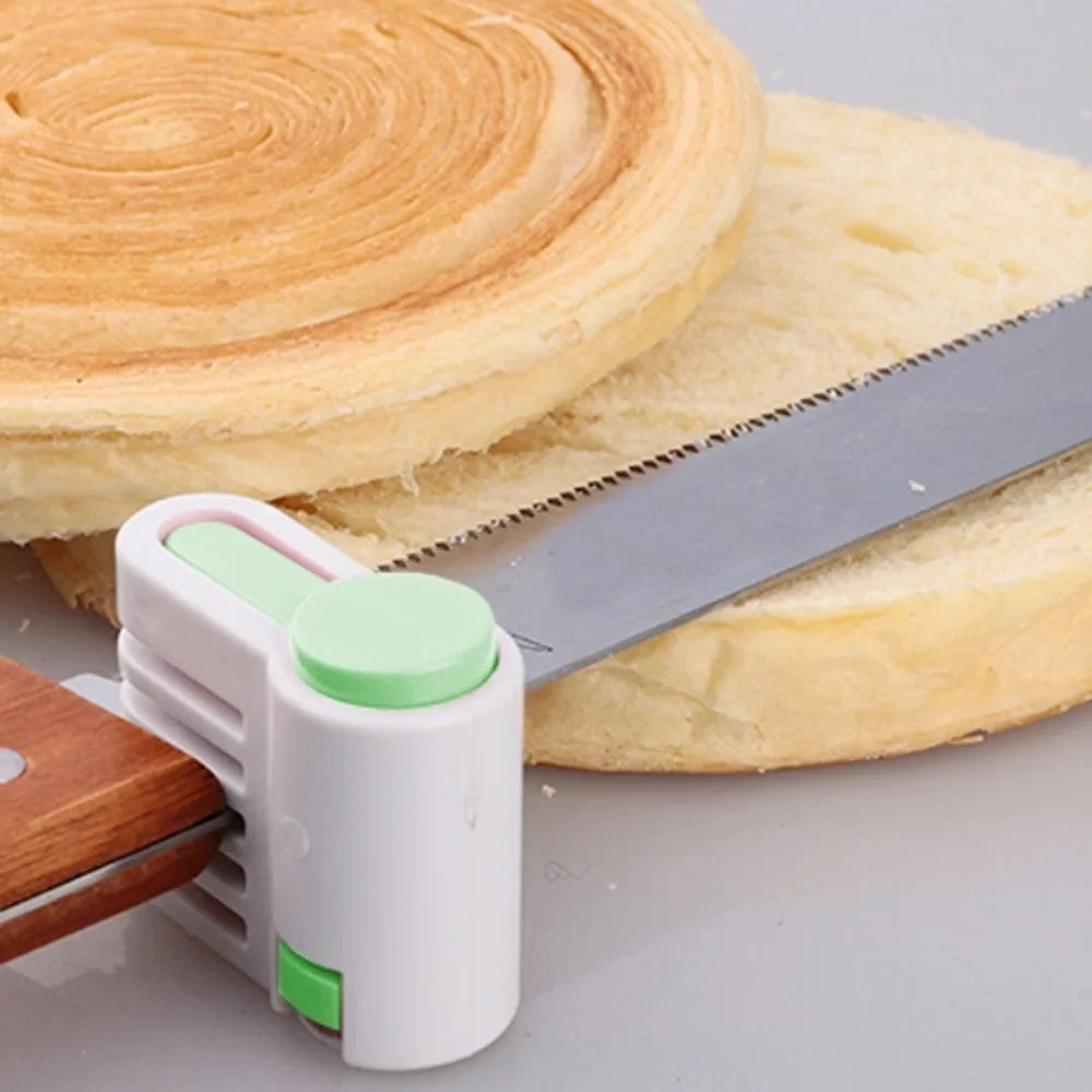 Brotcutter Duo | Präzise Scheiben | Praktisch & Kompakt | Kunststoff