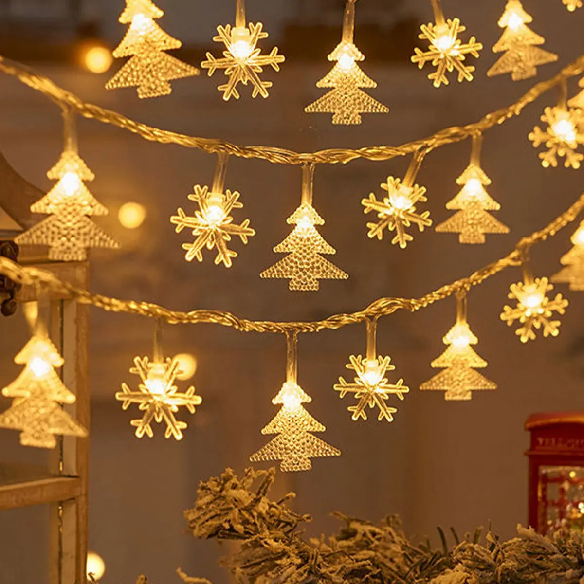 LED Lichterkette FrostGlow | Schneeflocken & Weihnachtsbaum Design | 2025 Weihnachtsdeko | Warmweiß & Bunt | Für Baum & Zuhause