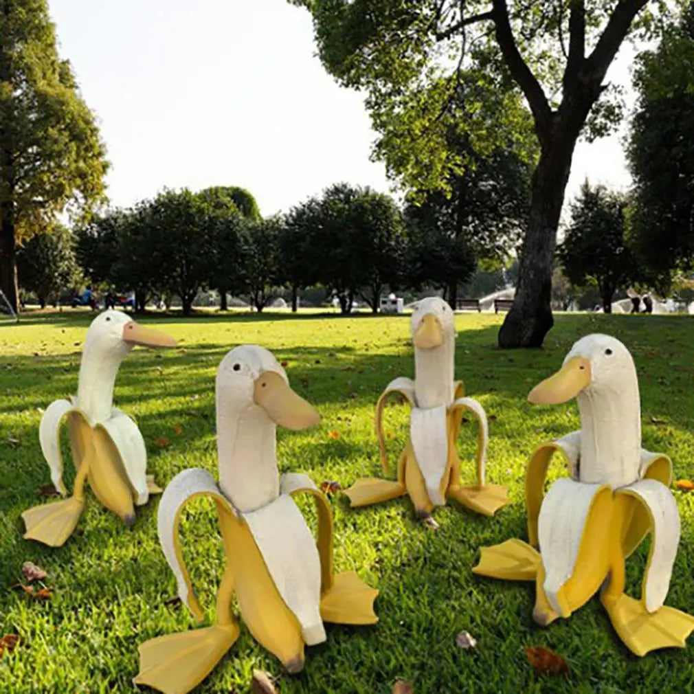BananaDuck Skulptur "Quaki" | Lustige Gartendeko | Wetterfestes Kunstharz | 17 cm