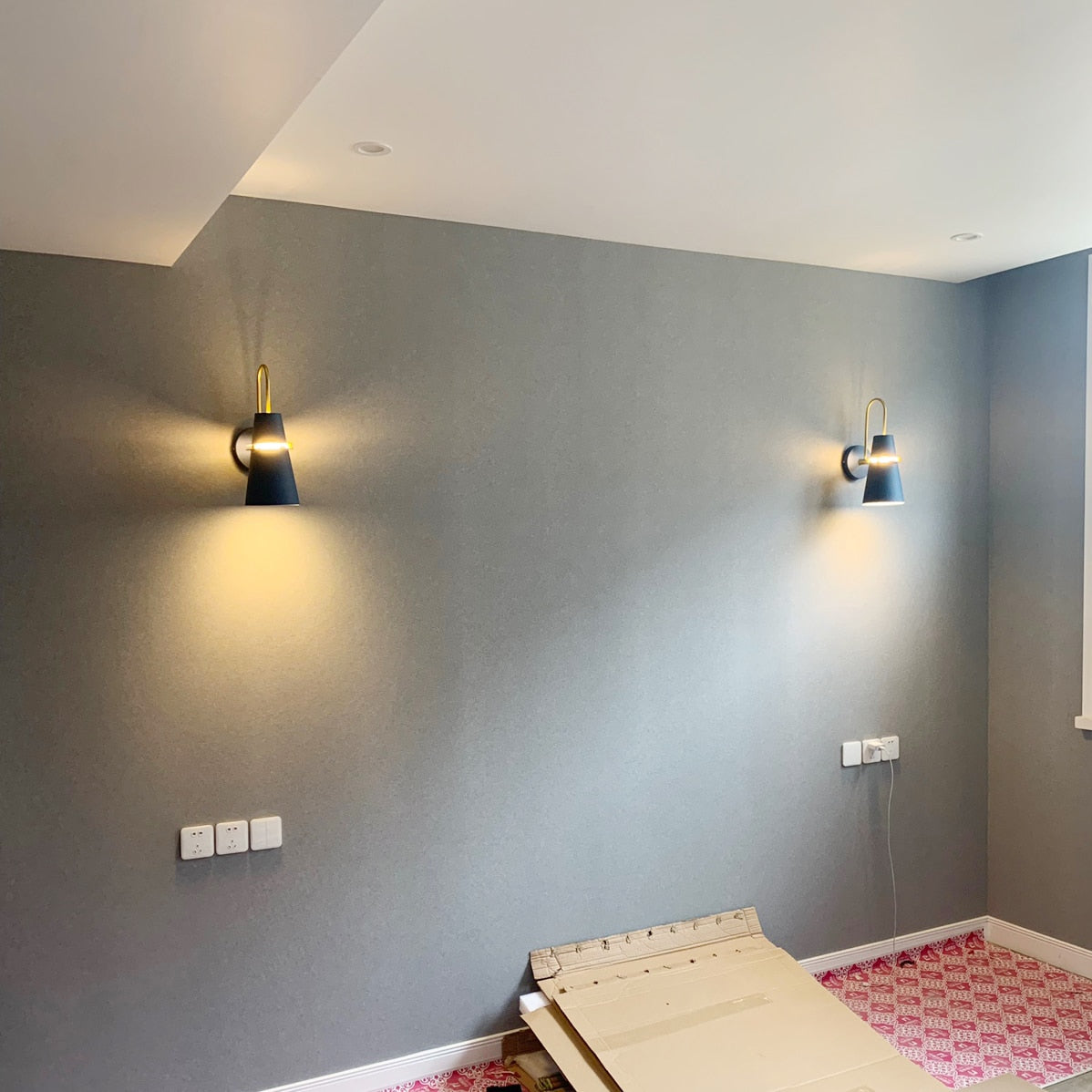 Wandleuchte RoyalGlow | Modernes Design | LED 50.000h Lebensdauer | 37×14 cm