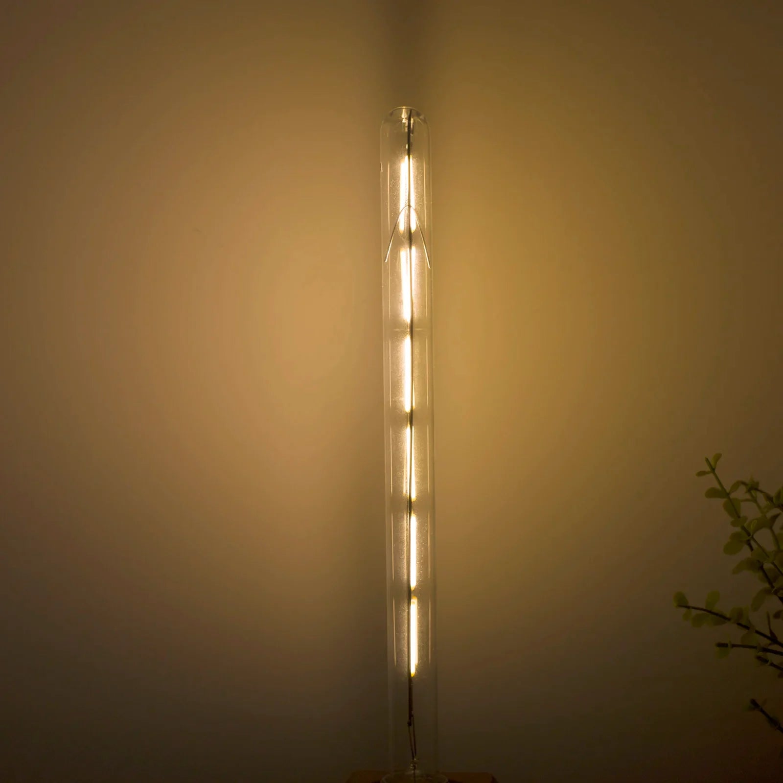 RetroLume | LED Röhrenlampe E14 | Vintage Filament Design | Warmweiß 2700K | 3W / 4W / 6W