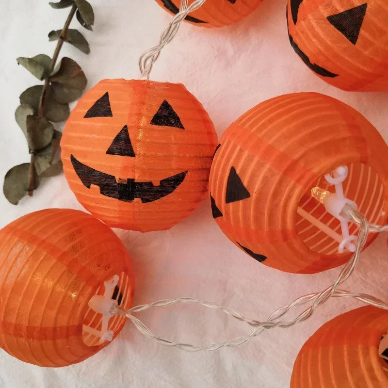 Lumora Glow Halloween Kürbis LED-Lichterkette | 1,5 m | 10 Warmweiße LEDs | Party- & Deko-Highlight