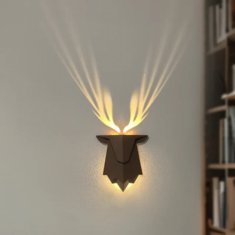 LumiHirsch Nachtlicht | Wiederaufladbar | 3 Helligkeitsstufen & Stufenlos dimmbar | Wand- & Tischlampe für Schlafzimmer