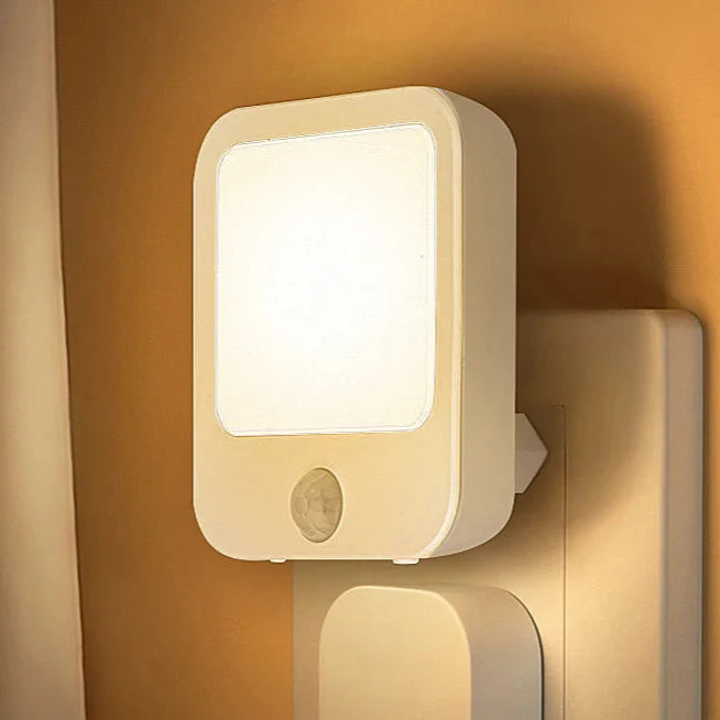 Sensilux Mini LED Nachtlicht | Mit Bewegungssensor | Warm- & Kaltweiß | Für Flur, Schlafzimmer & Bad