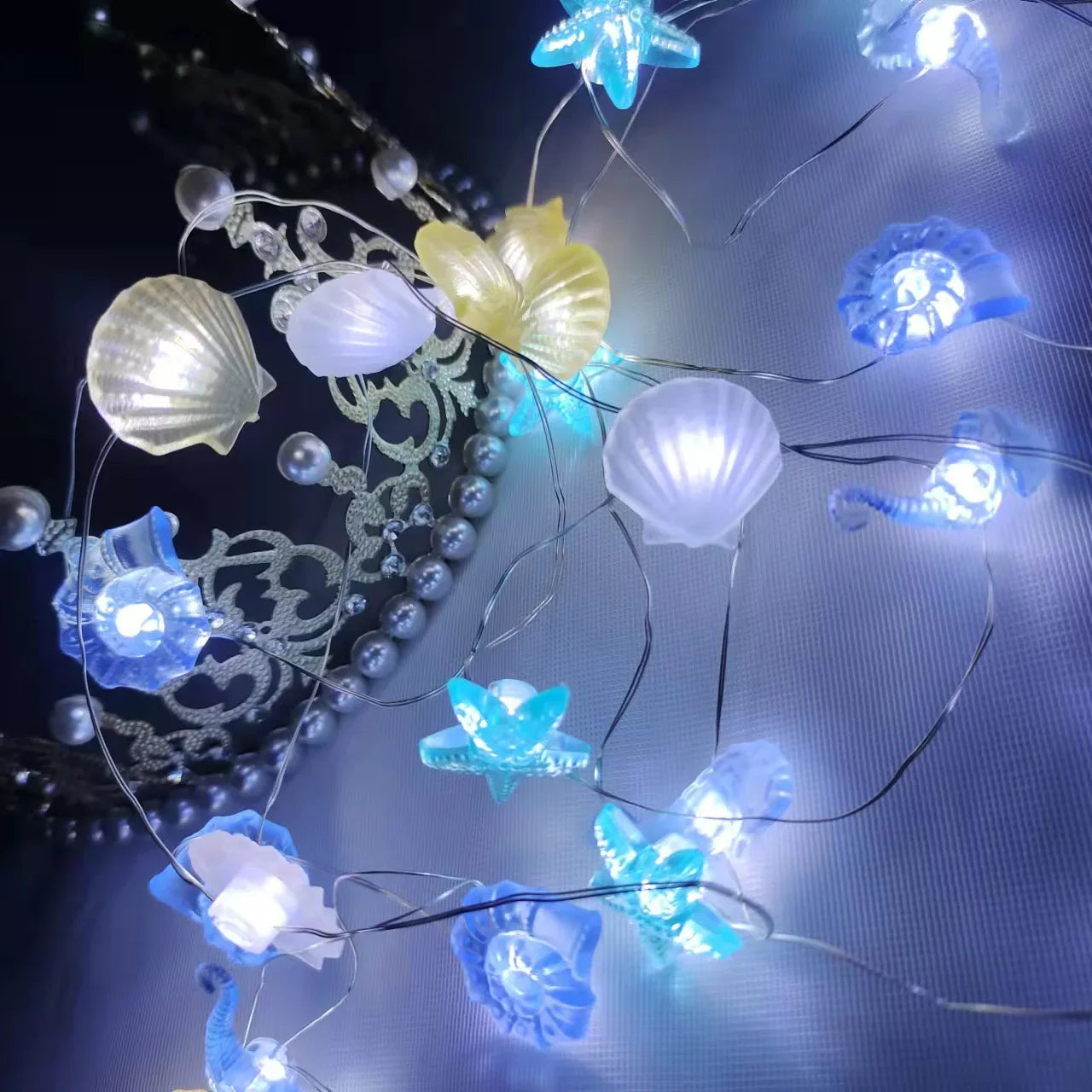 LED-Lichterkette SeaGlow | 2 m | 20 LEDs | Muschel & Seestern Design | Meeresthema Deko | Für Geburtstag, Party & Kinderzimmer
