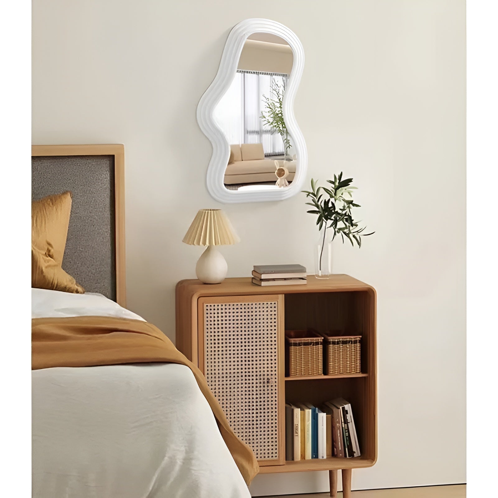 Cloudora Wandspiegel | Wolkenform | Dekorativ & Robust | ABS | 41 x 26 cm