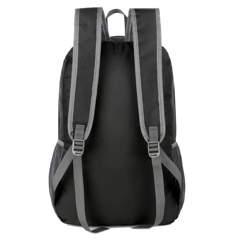 TrekVita Faltbarer Rucksack | Ultraleicht & Wasserdicht | 31×14×47 cm | Outdoor- & Reiserucksack für Damen & Herren