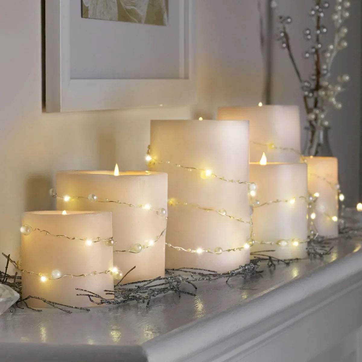 LumiPerla Perlen-Lichterkette | 2 m / 5 m | 20 / 50 LED | Warmweiß | Batteriebetrieben & Flexibel