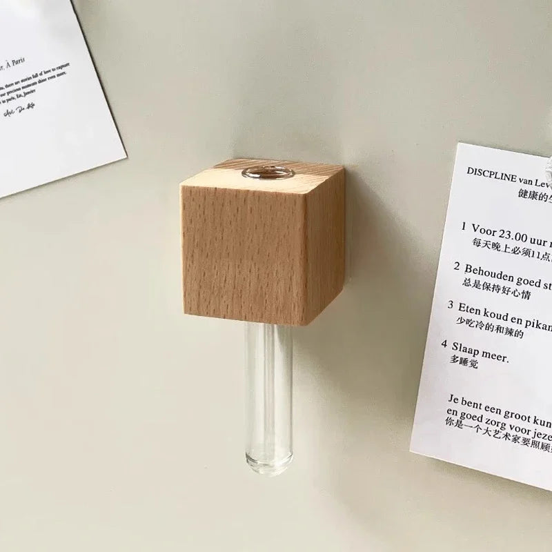 MagnaVase | Magnetische Reagenzglas-Vase aus Holz | Kreative Deko für Zuhause | Handgefertigt & Stylisch