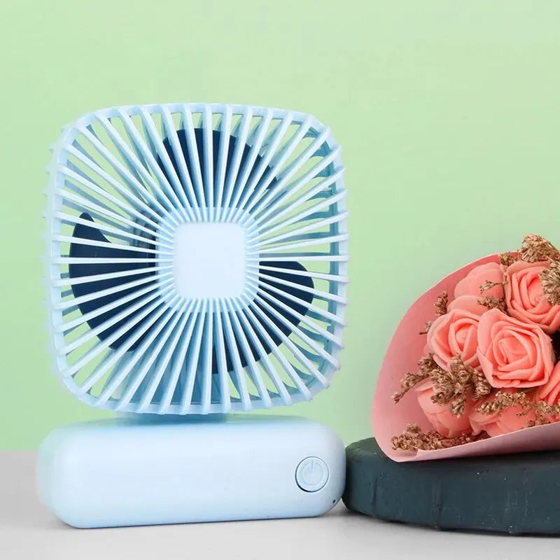 Mini USB-Tischventilator BreezeBox PocketCool | 3 Geschwindigkeiten | Wiederaufladbar & Leise | Tragbar für Büro, Auto & Outdoor | 800 mAh Akku