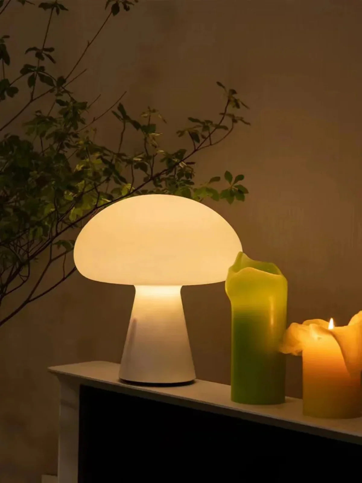 Lunoria Pilzlampe Porzellan | Sanftes LED-Licht | Stilvoll & Zeitlos | Weiß