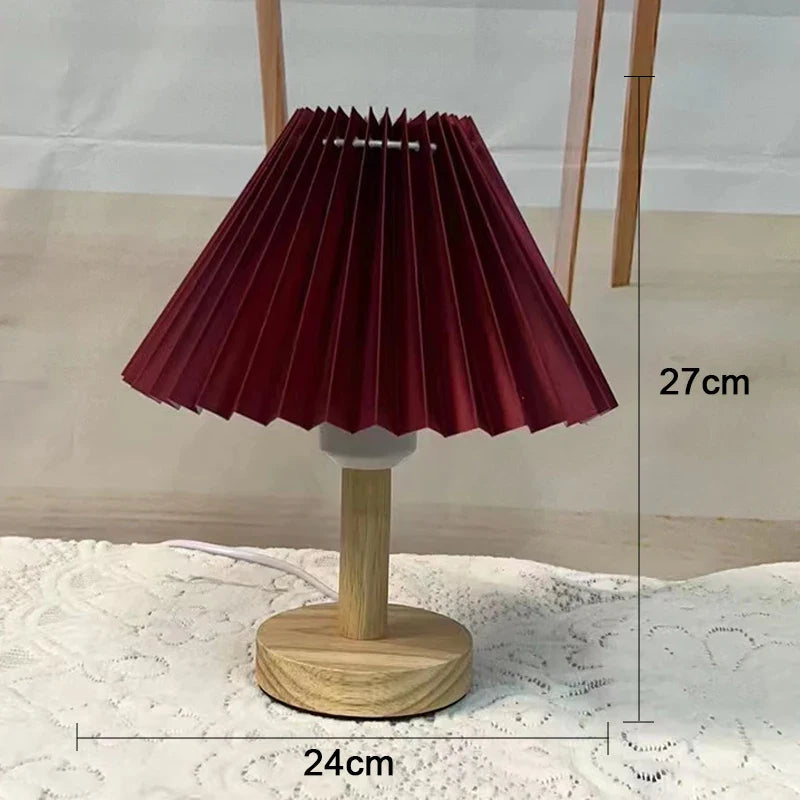 Nordic Pleat Tischlampe | Faltbares Design & Stoffschirm | USB/220V | 5W