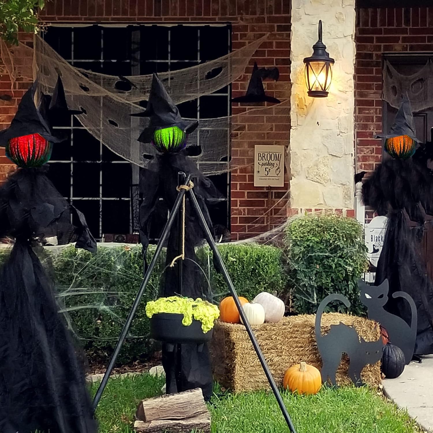 HexaGlow – Trio leuchtender Halloween-Hexen!
