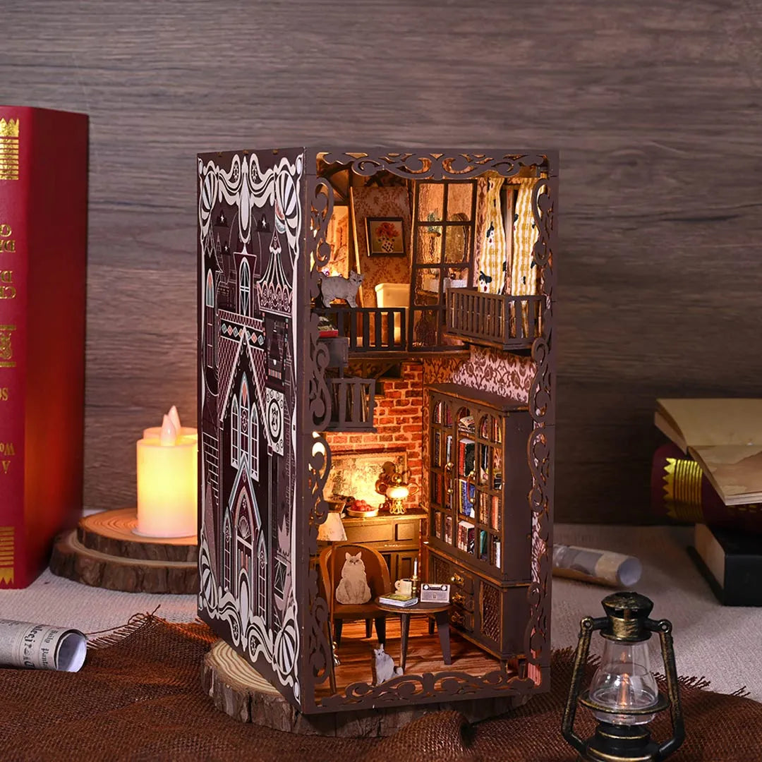 Booknook - No.9 Secret Castle II