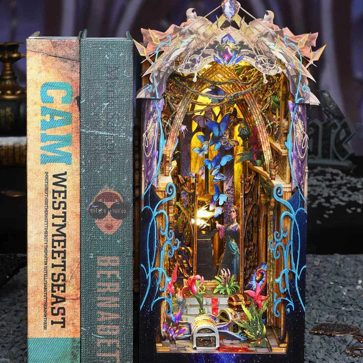 Book Nook -  Pandora's Box