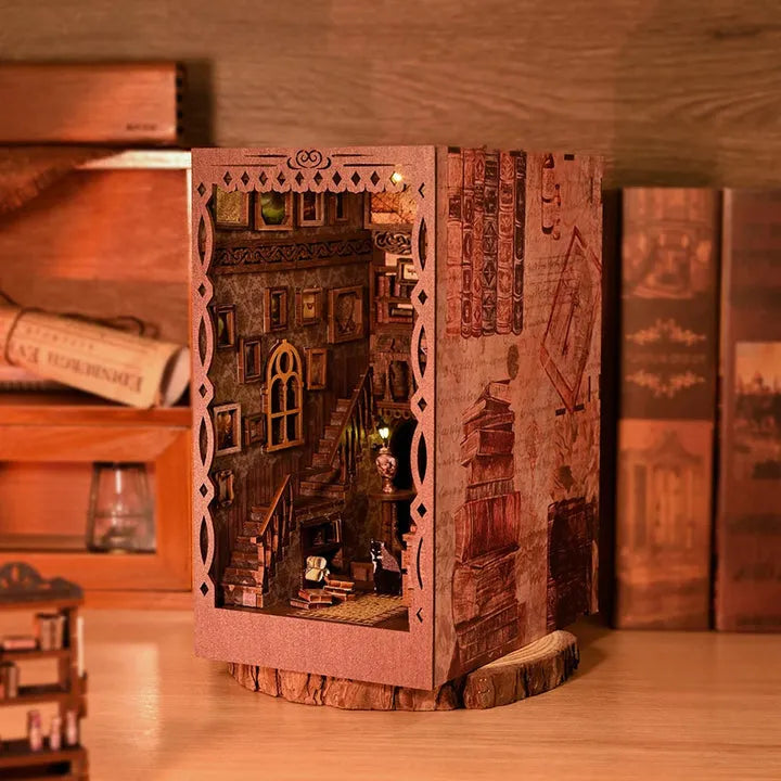 Booknook - Scholar's Dream
