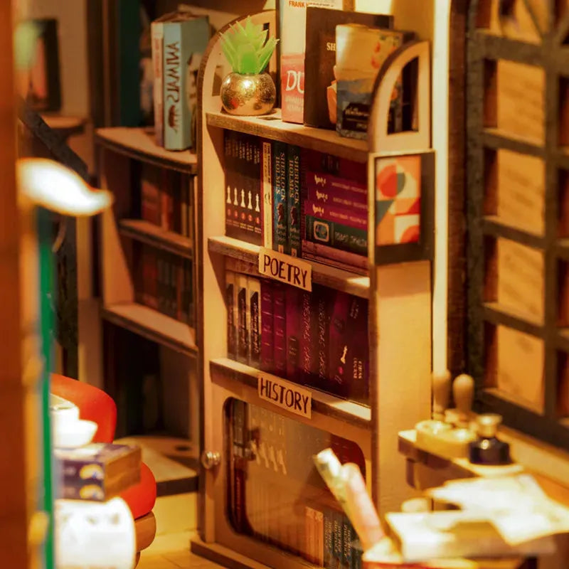 DIY Book Nook - Shakespeare | TGB07