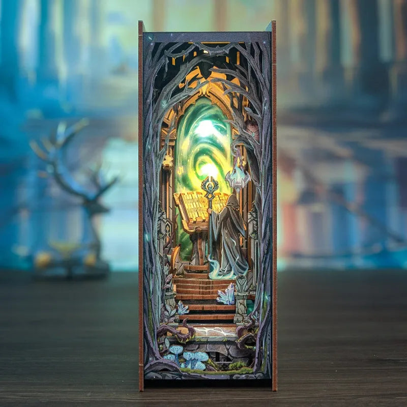 Book Nook - The Gate of Wonderland