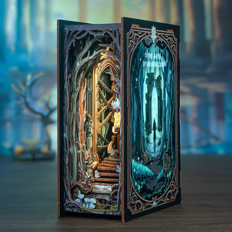 Book Nook - The Gate of Wonderland