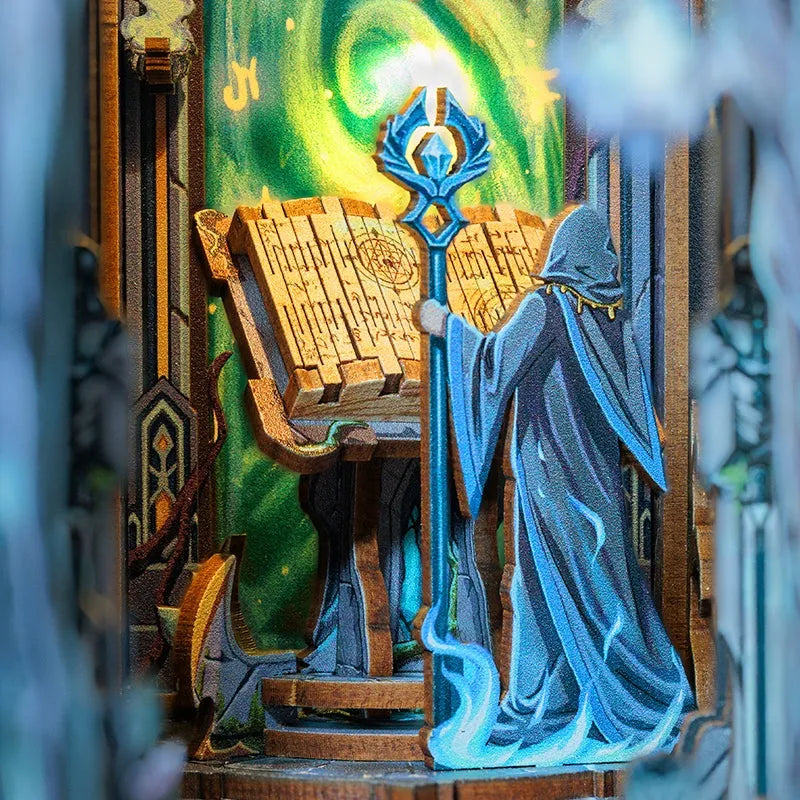 Book Nook - The Gate of Wonderland