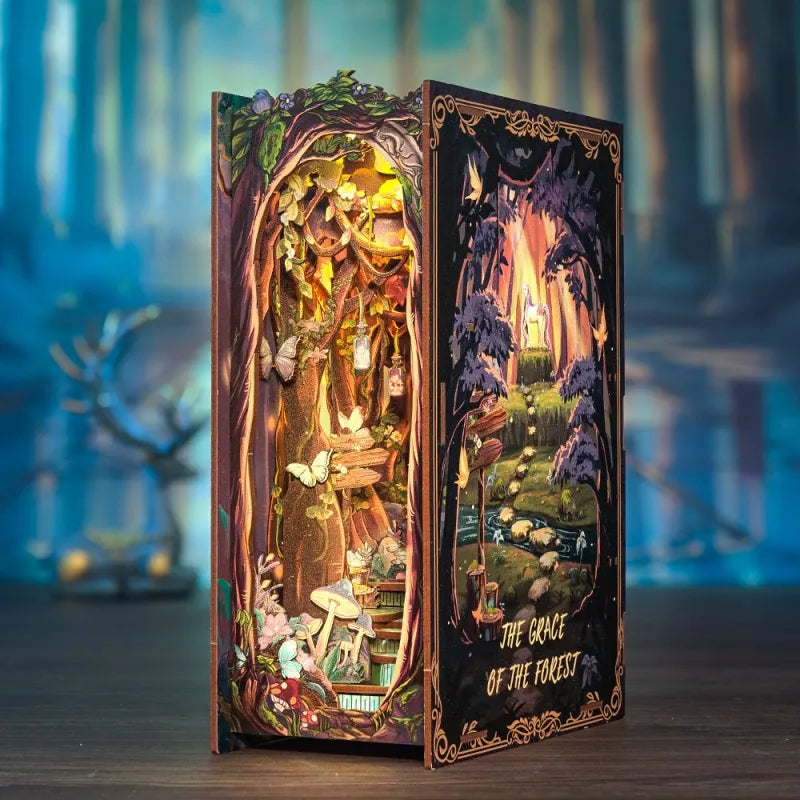 Book Nook - The Grace of The Forest