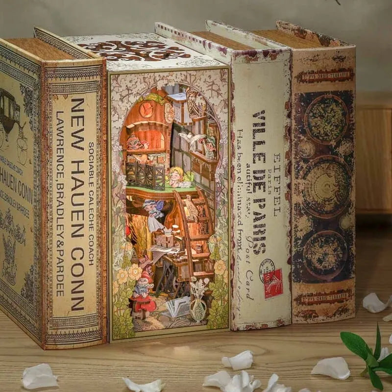 Book Nook - Elves Paradise
