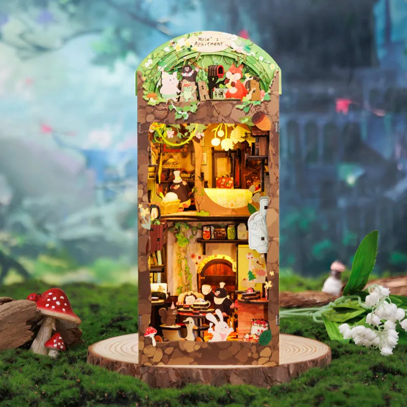 Book Nook - Mole's Apartment