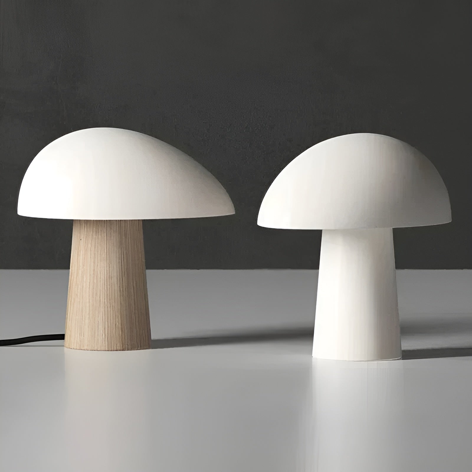 Tischlampe Nordluce | Skandinavisches Design | Warmweißes LED-Licht | Metall & Holz | 28 cm