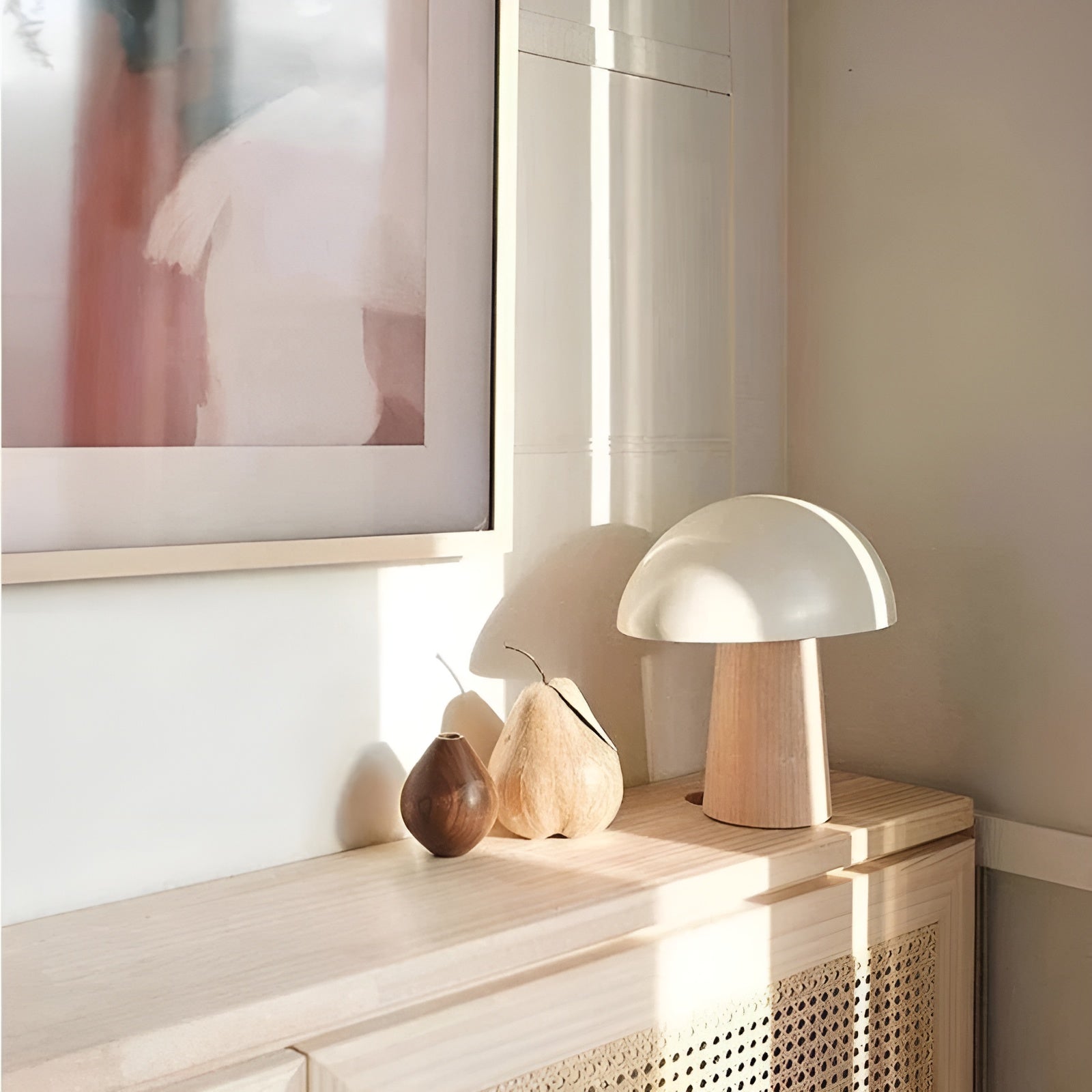 Tischlampe Nordluce | Skandinavisches Design | Warmweißes LED-Licht | Metall & Holz | 28 cm