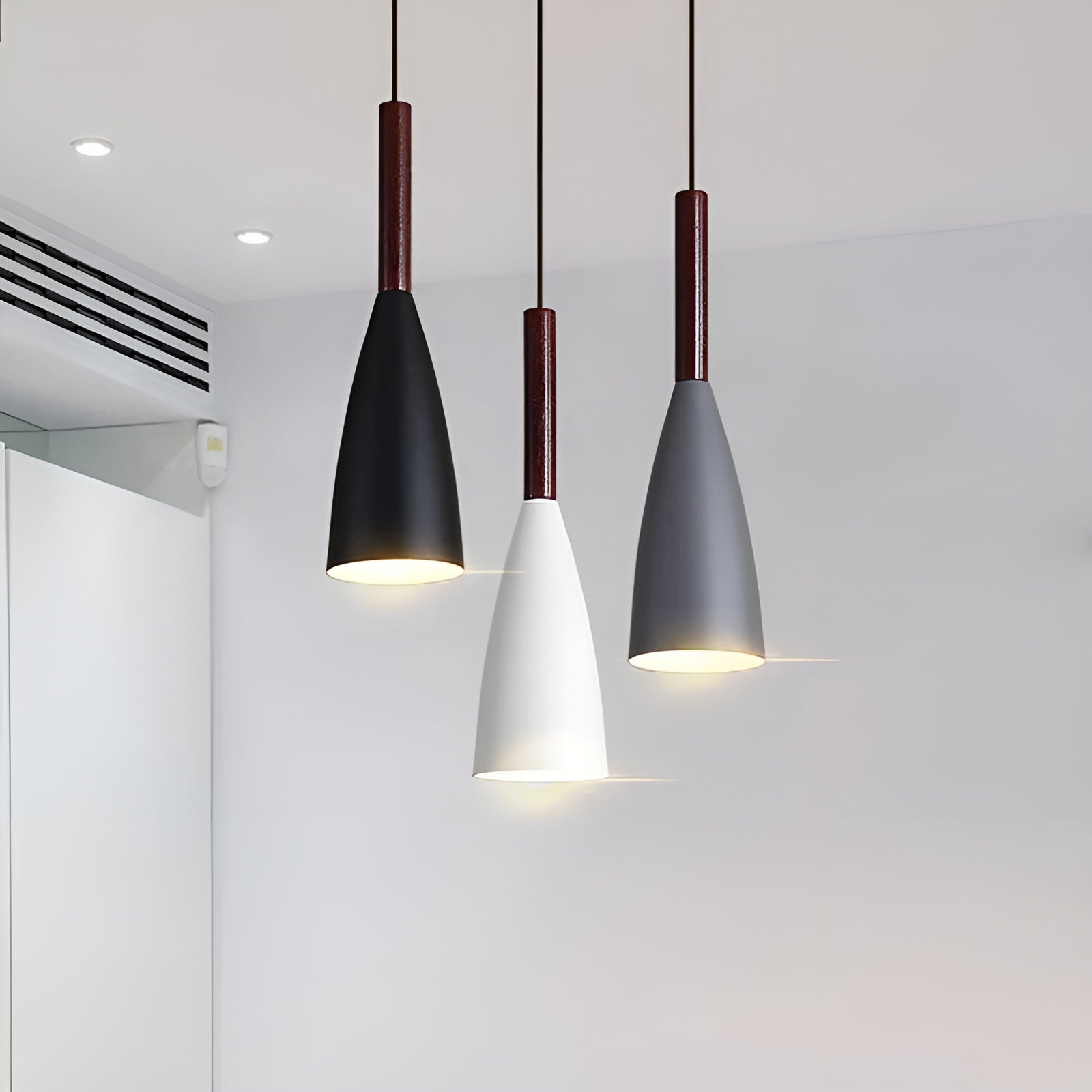 Hängelampe SakuraLume | Japandi Design | Zartes Kirschblütenmotiv | Aluminium & Warmes Licht